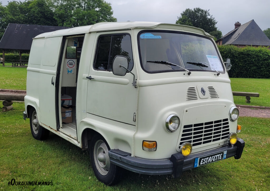 Renault-Estafette-R2136-Bourguinormands-027